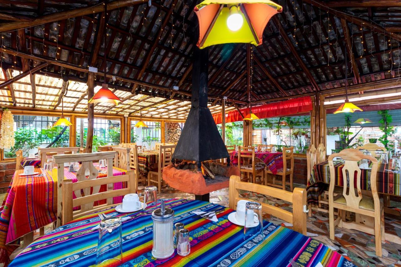 Santa Cruz Backpackers Hostal バーニョス エクステリア 写真