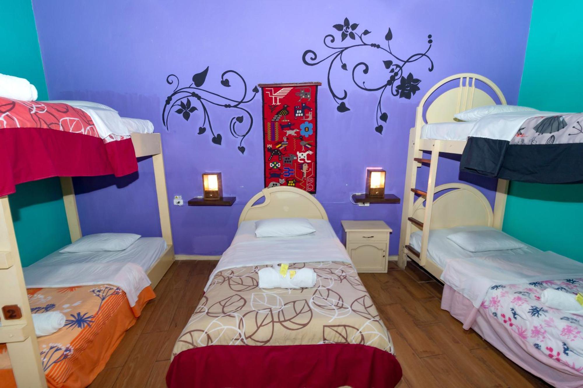 Santa Cruz Backpackers Hostal バーニョス エクステリア 写真