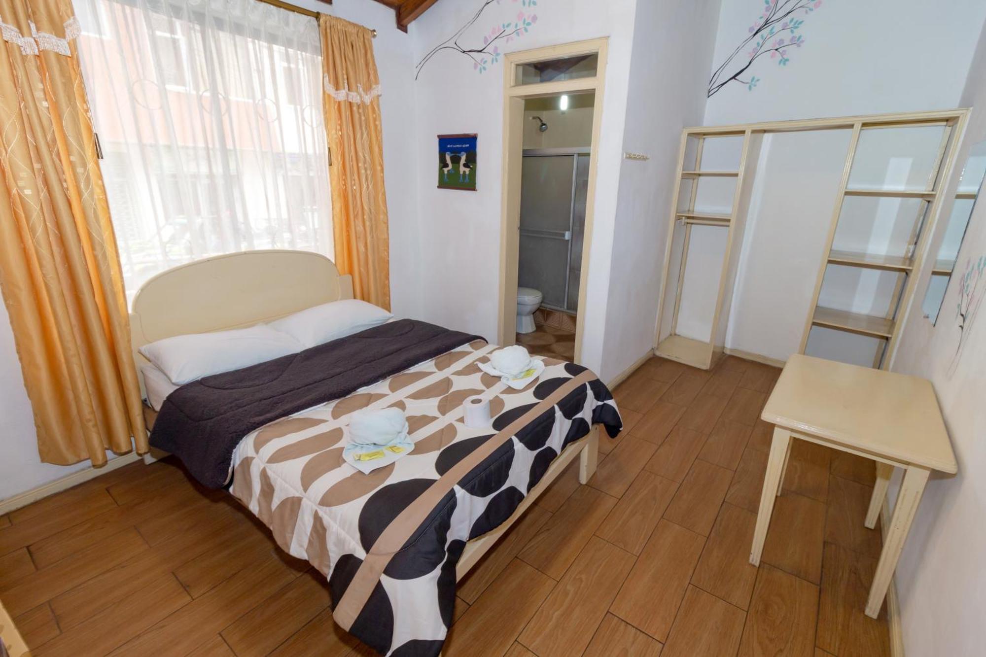 Santa Cruz Backpackers Hostal バーニョス エクステリア 写真