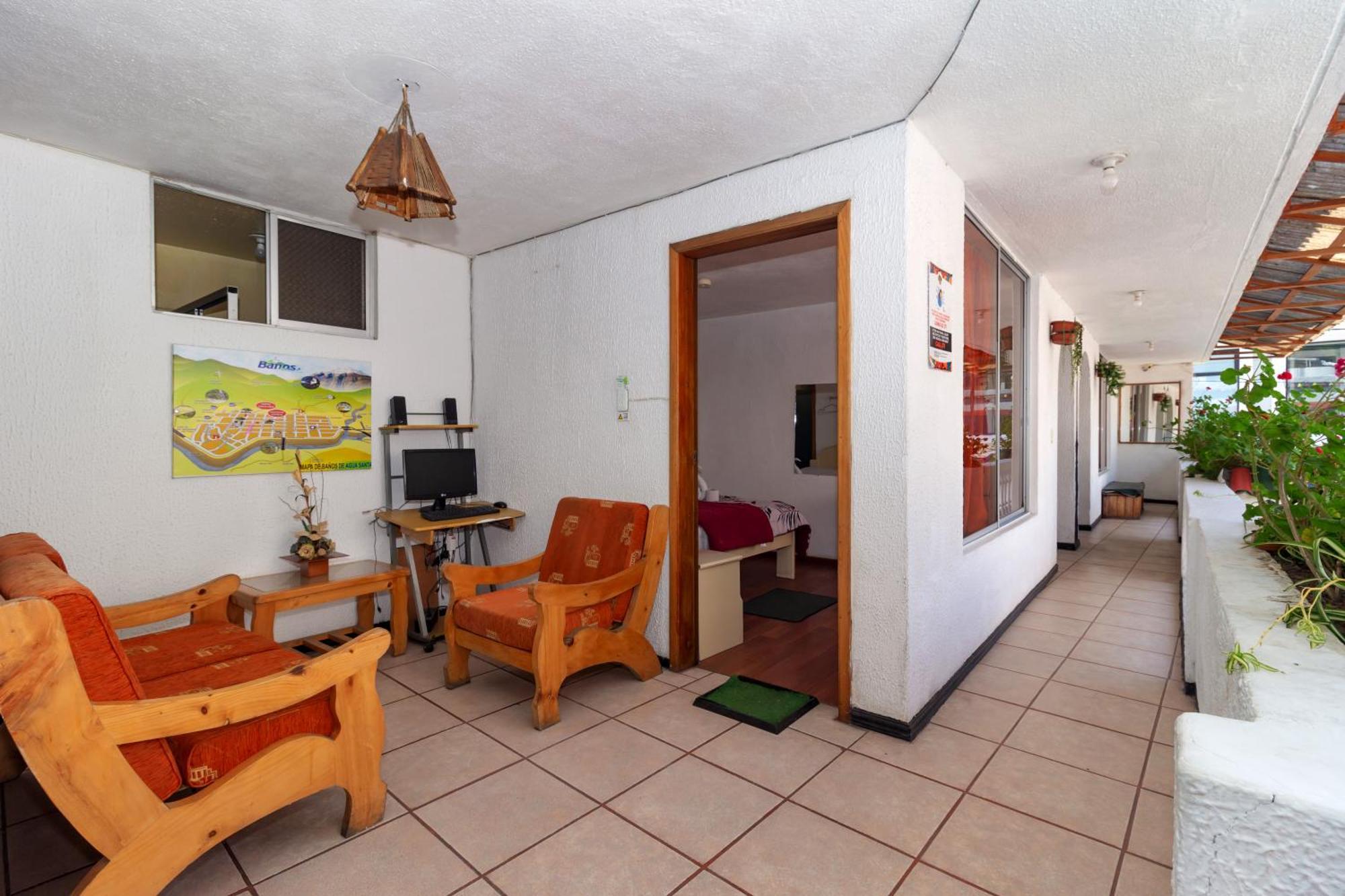 Santa Cruz Backpackers Hostal バーニョス エクステリア 写真
