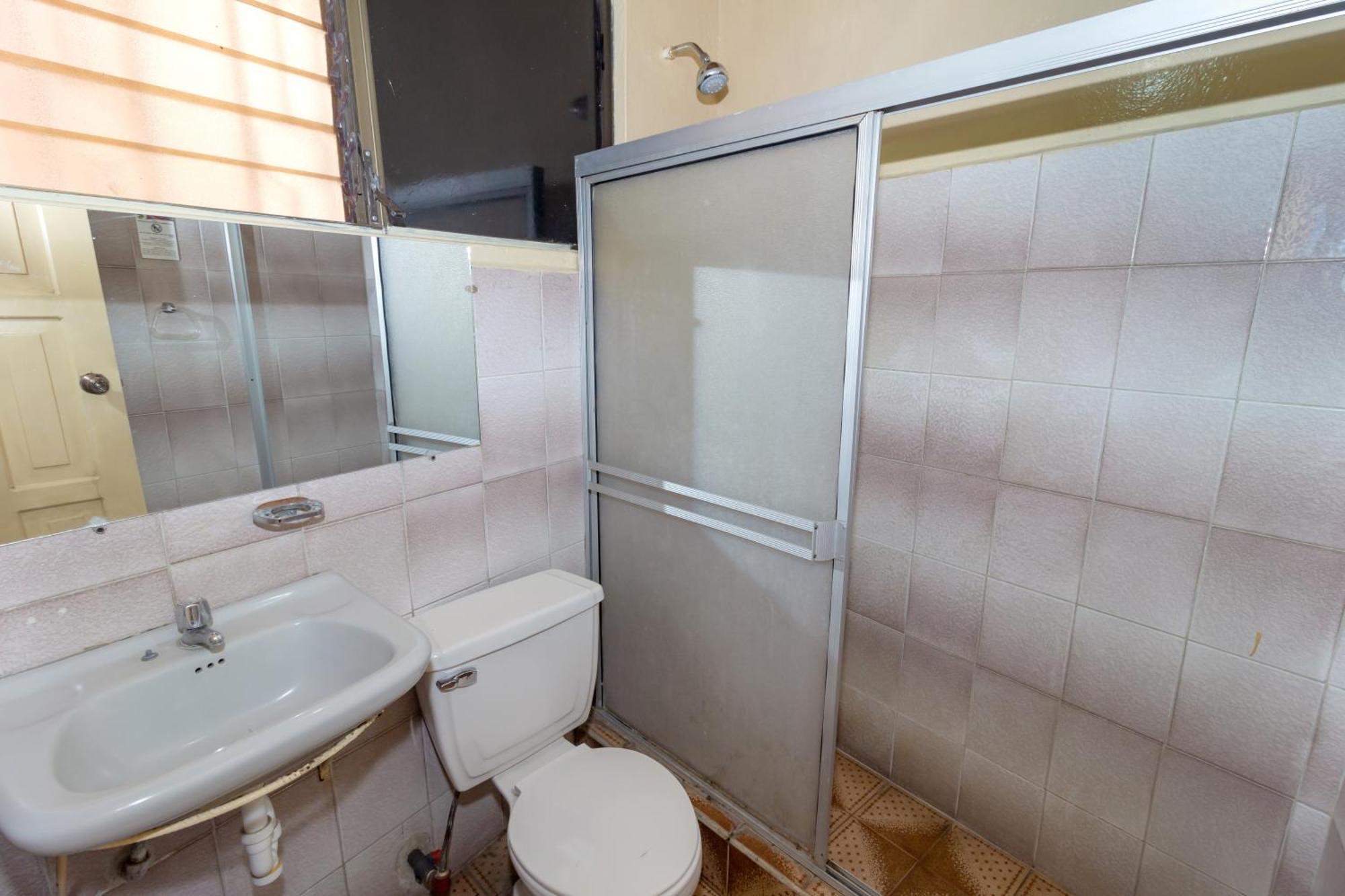 Santa Cruz Backpackers Hostal バーニョス エクステリア 写真