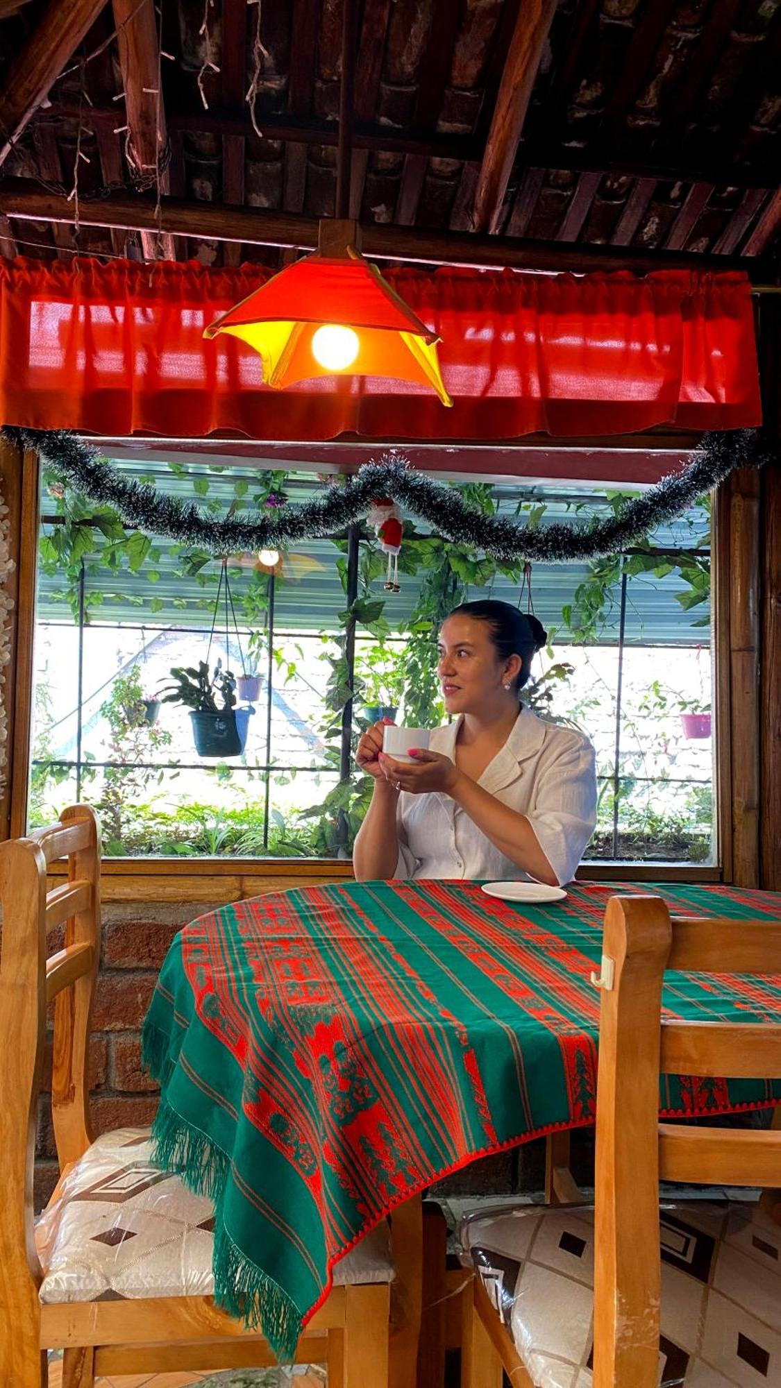 Santa Cruz Backpackers Hostal バーニョス エクステリア 写真